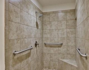 2650 Madison Avenue - Photo Thumbnail 8