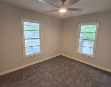 8109 Tinsley Lane - Photo Thumbnail 8