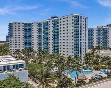 3901 S Ocean Drive - Photo Thumbnail 43