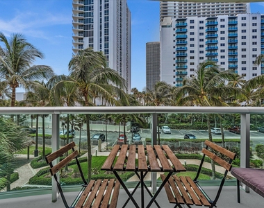 3901 S Ocean Drive - Photo Thumbnail 10