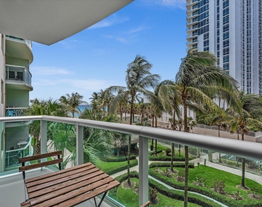 3901 S Ocean Drive - Photo Thumbnail 11