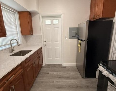 2802 Sw 36th Avenue - Photo Thumbnail 9