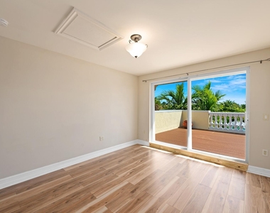 804 Ne 16th Avenue - Photo Thumbnail 10