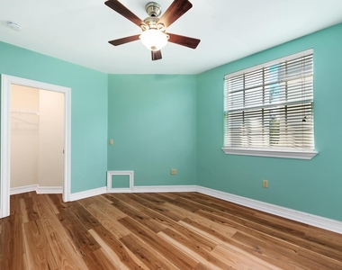 804 Ne 16th Avenue - Photo Thumbnail 8