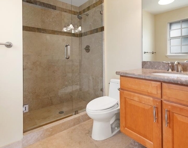 804 Ne 16th Avenue - Photo Thumbnail 15