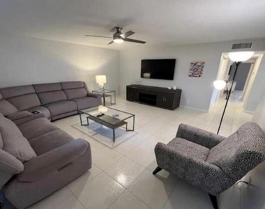 15072 Ashland Place S - Photo Thumbnail 12