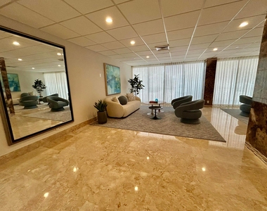3750 Galt Ocean Drive - Photo Thumbnail 30