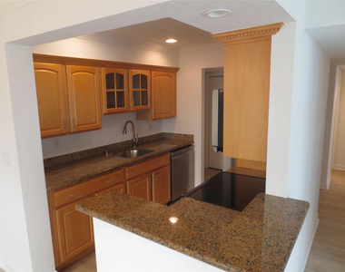 1515 E Broward Boulevard - Photo Thumbnail 3