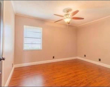 8801 W Sample Road - Photo Thumbnail 14