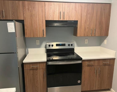 5860 W Sample Road - Photo Thumbnail 2