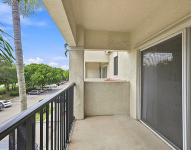 5860 W Sample Road - Photo Thumbnail 35