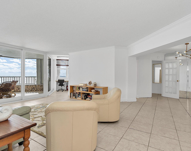 1340 S Ocean Boulevard - Photo Thumbnail 3