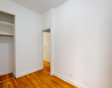 324 East 91st Street - Photo Thumbnail 6