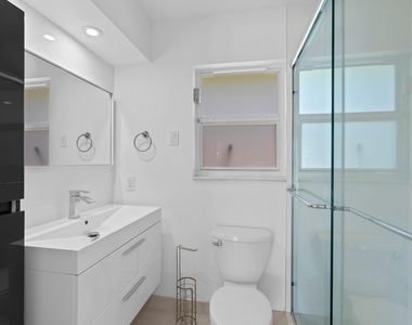391 Se 7th Avenue - Photo Thumbnail 32