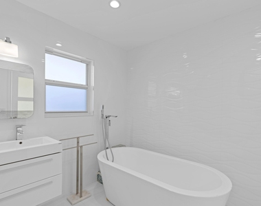 391 Se 7th Avenue - Photo Thumbnail 31