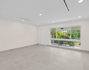 391 Se 7th Avenue - Photo Thumbnail 24