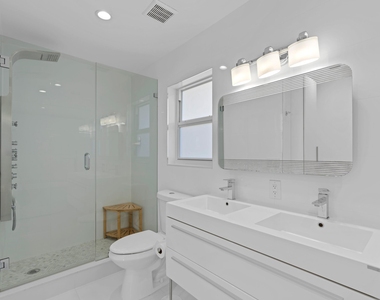 391 Se 7th Avenue - Photo Thumbnail 30