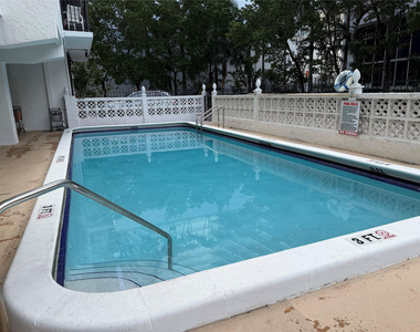 3000 Riomar Street - Photo Thumbnail 19