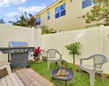 9504 Sw Merlin Court - Photo Thumbnail 29