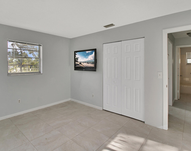 3040 Martin Avenue - Photo Thumbnail 10