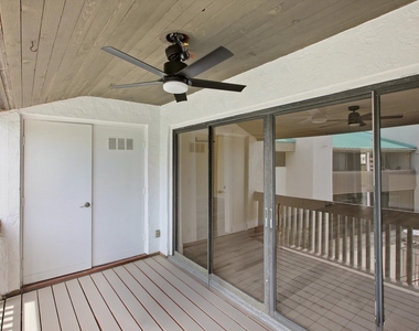 412 Southwind Drive - Photo Thumbnail 15