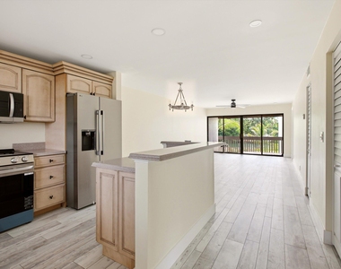 412 Southwind Drive - Photo Thumbnail 3