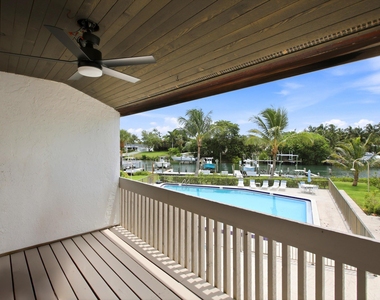 412 Southwind Drive - Photo Thumbnail 16