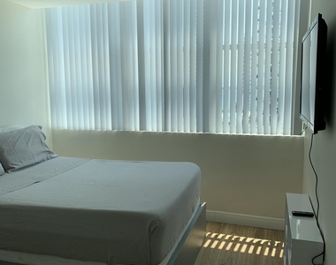 2200 Ne 4th Avenue - Photo Thumbnail 8