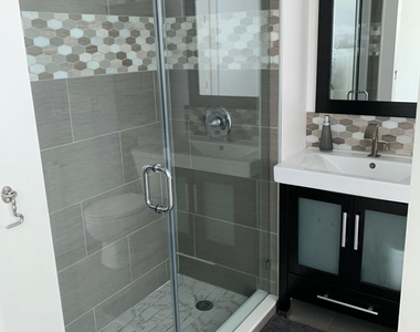 2200 Ne 4th Avenue - Photo Thumbnail 6