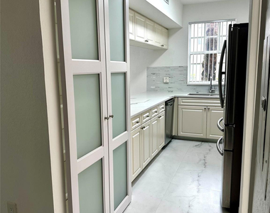 6500 W Sample Road - Photo Thumbnail 10