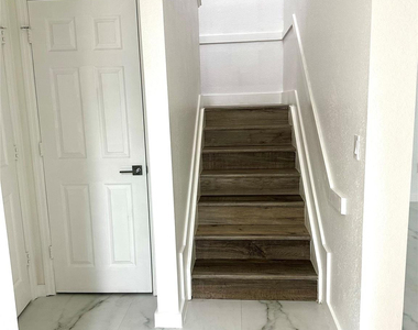 6500 W Sample Road - Photo Thumbnail 15