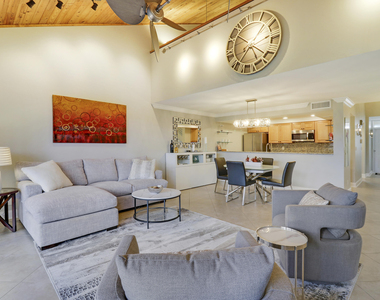 204 Old Meadow Way - Photo Thumbnail 23