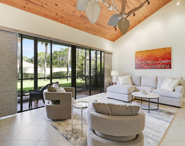 204 Old Meadow Way - Photo Thumbnail 21