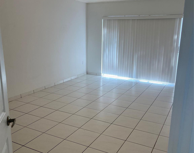 13412 Nw 5th Place - Photo Thumbnail 6