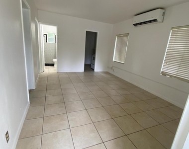1448 Nw 4th Street - Photo Thumbnail 3