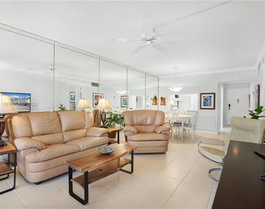 1501 S Ocean Boulevard - Photo Thumbnail 4