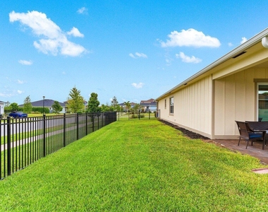 962 Castaway Court - Photo Thumbnail 30