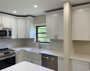 29 Bethesda Park Circle - Photo Thumbnail 2