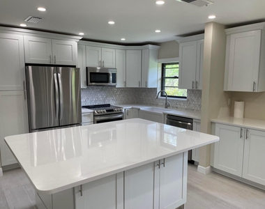 29 Bethesda Park Circle - Photo Thumbnail 12