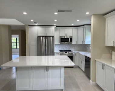 29 Bethesda Park Circle - Photo Thumbnail 9