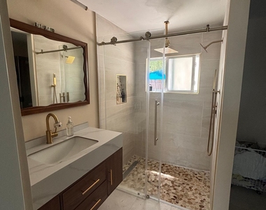 2480 Ne 13th Terrace - Photo Thumbnail 42