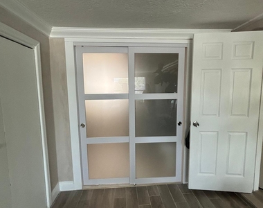 2480 Ne 13th Terrace - Photo Thumbnail 38