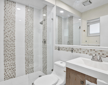 343 Layne Boulevard - Photo Thumbnail 17