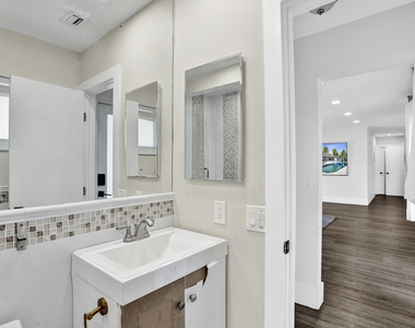 343 Layne Boulevard - Photo Thumbnail 18