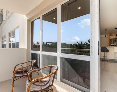 133 N Pompano Beach Boulevard - Photo Thumbnail 12