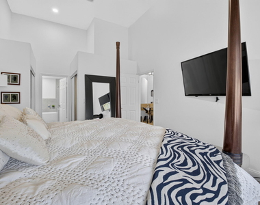 17234 Boca Boulevard - Photo Thumbnail 24