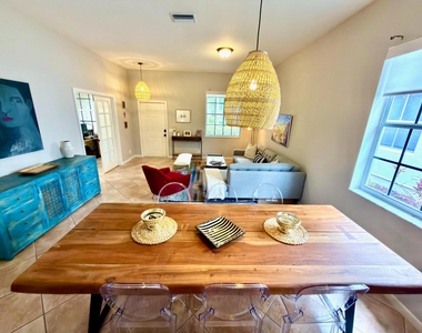1618 Royal Grove Way - Photo Thumbnail 12