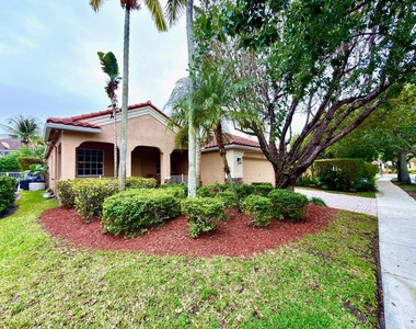 1618 Royal Grove Way - Photo Thumbnail 1