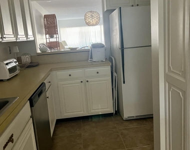 175 Se Saint Lucie Boulevard - Photo Thumbnail 23