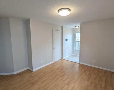 346 Timberwalk Trail - Photo Thumbnail 30